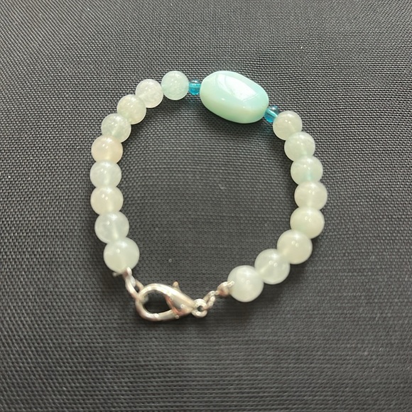 💎 Handmade Beaded Bracelet - Picture 4 of 6